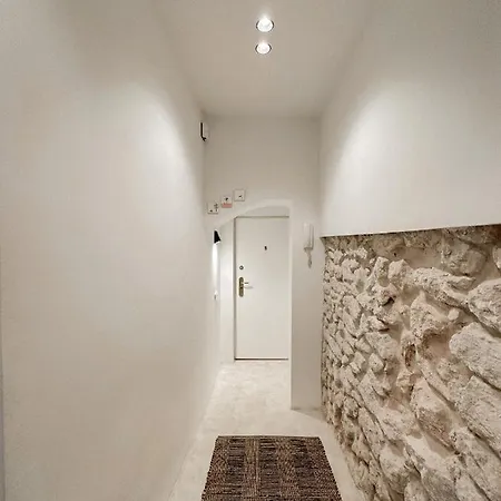 Casa Intre *