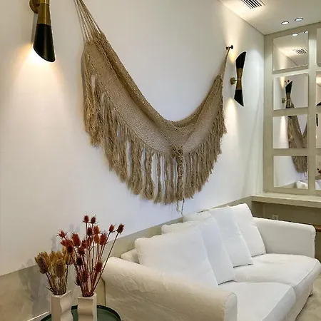 Casa Intre Apartment
