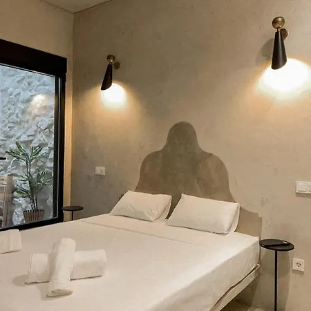Casa Intre * Alicante